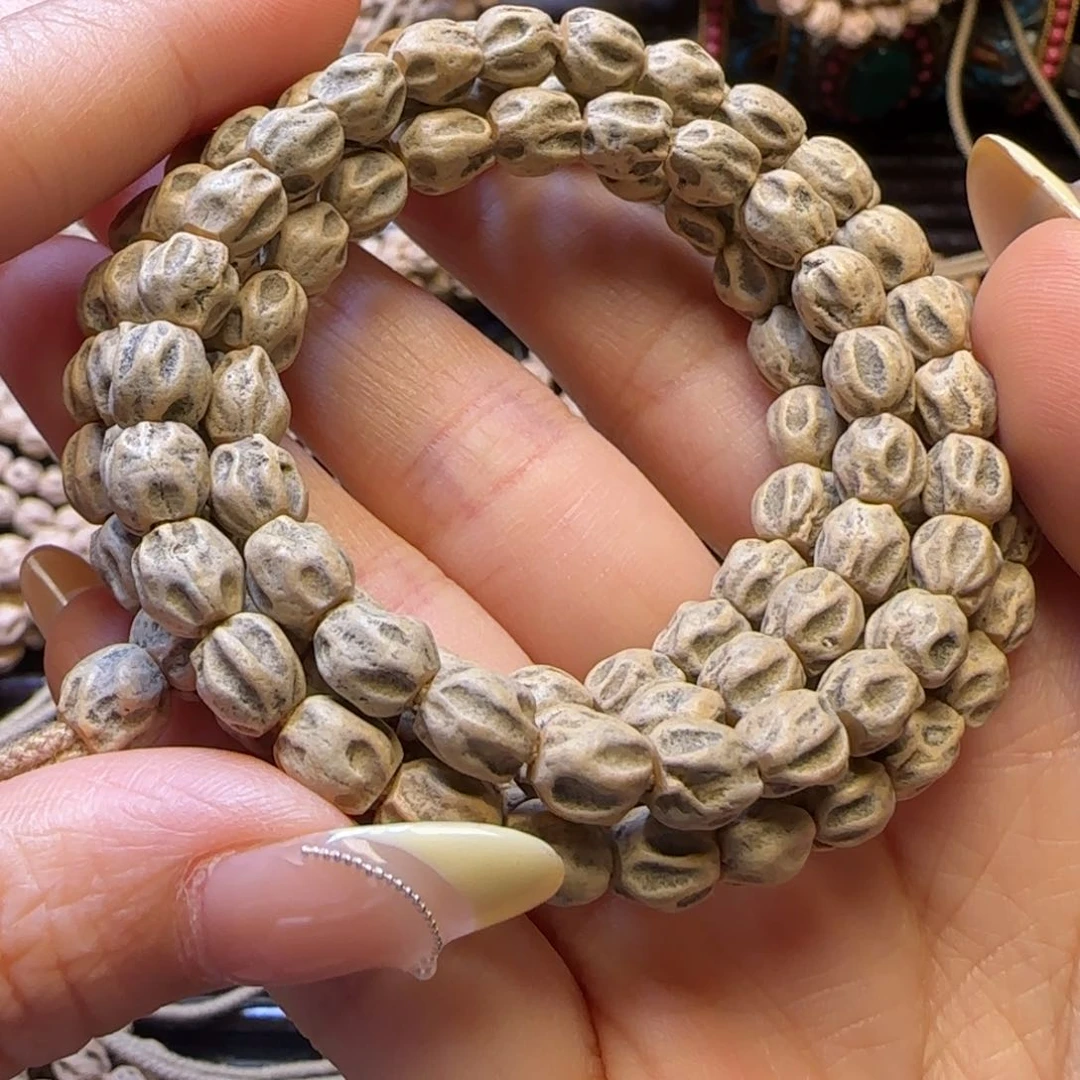 柏香籽/百香籽吊坠