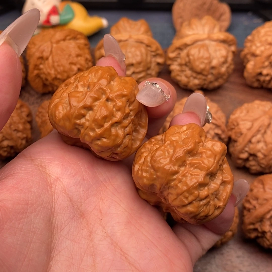 文玩核桃吊坠延庆开背蛙36.8