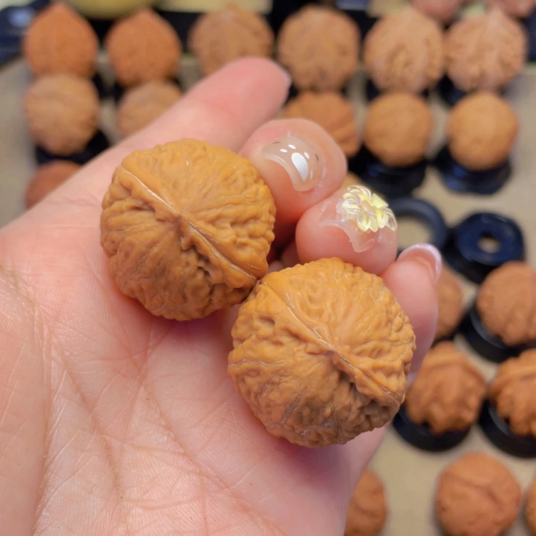 【闪购商品】吊坠文玩核桃小包子