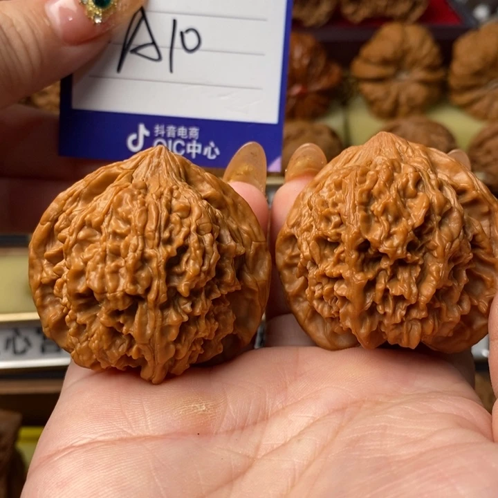 用***8把件桃核全品满天星