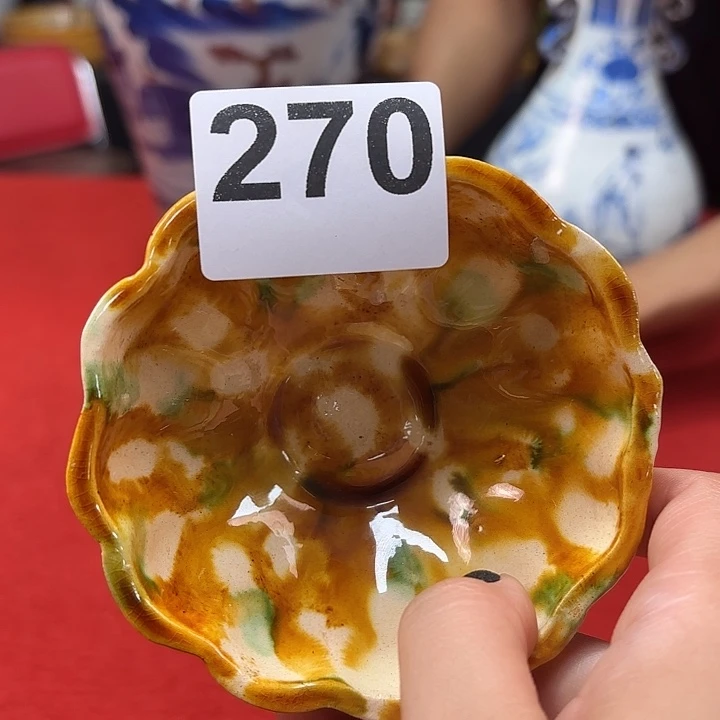 瓷片