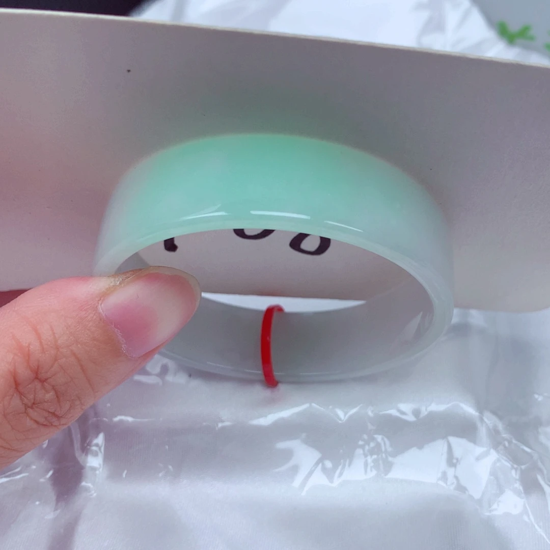 未镶嵌手镯翡翠翡翠