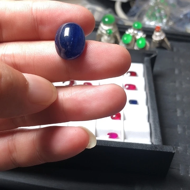 未镶嵌蓝宝石裸石定制蓝宝石