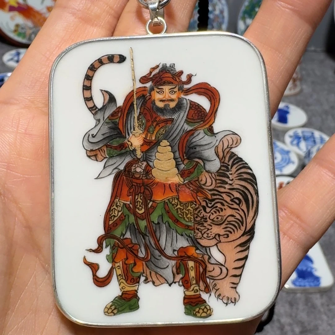瓷片糊**客精品挂件一个