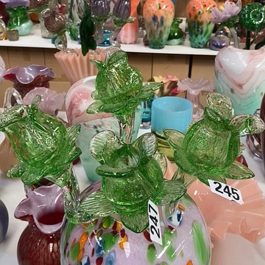 琉璃花瓶高45厘米宽6厘米