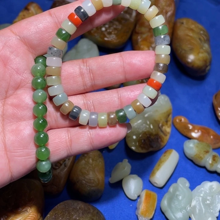 和田玉（糖玉）未镶嵌颈饰