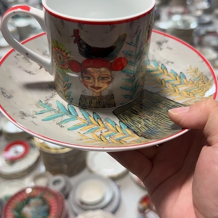 清***为瓷杯子20米，盘子15米微瑕款喜欢的拍