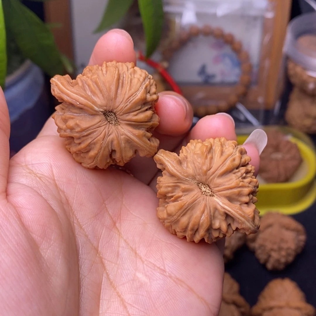 文玩核桃把件38四座楼