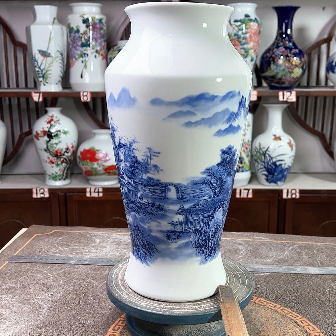 陶摆件景德镇陶瓷大鱼山水