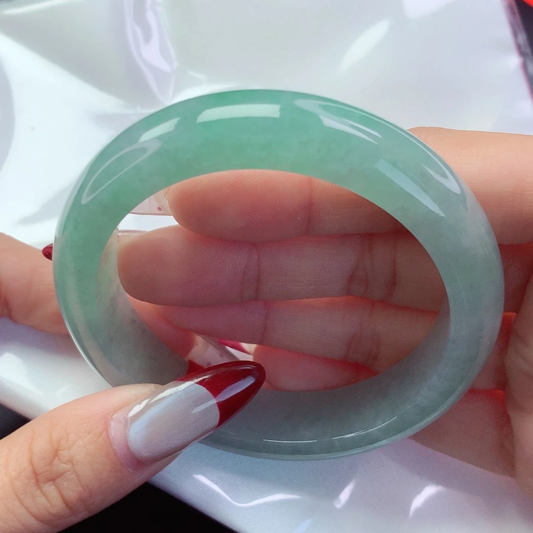 【闪购商品】翡翠手镯未镶嵌s x