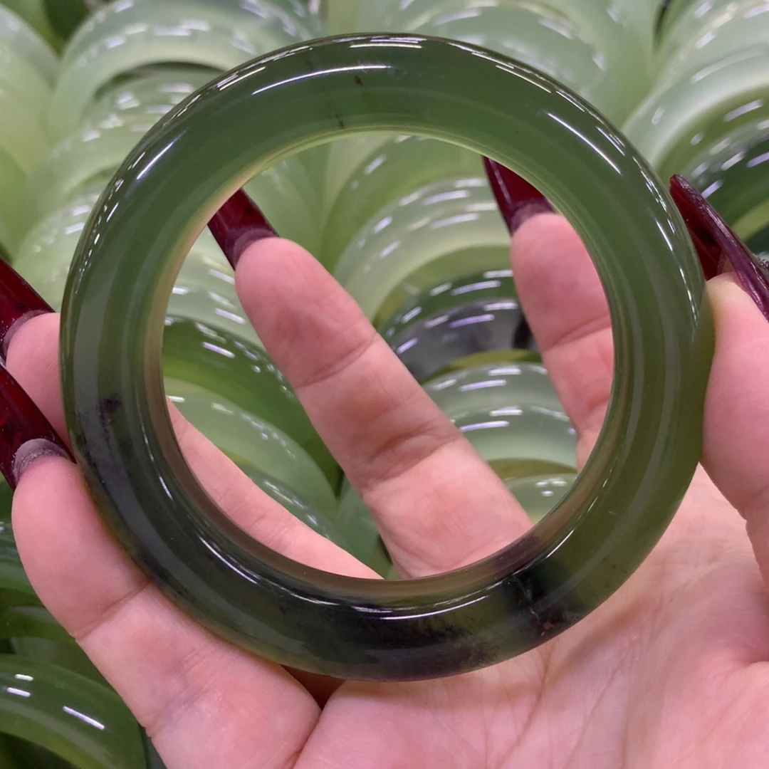 岫玉未镶嵌手镯岫玉