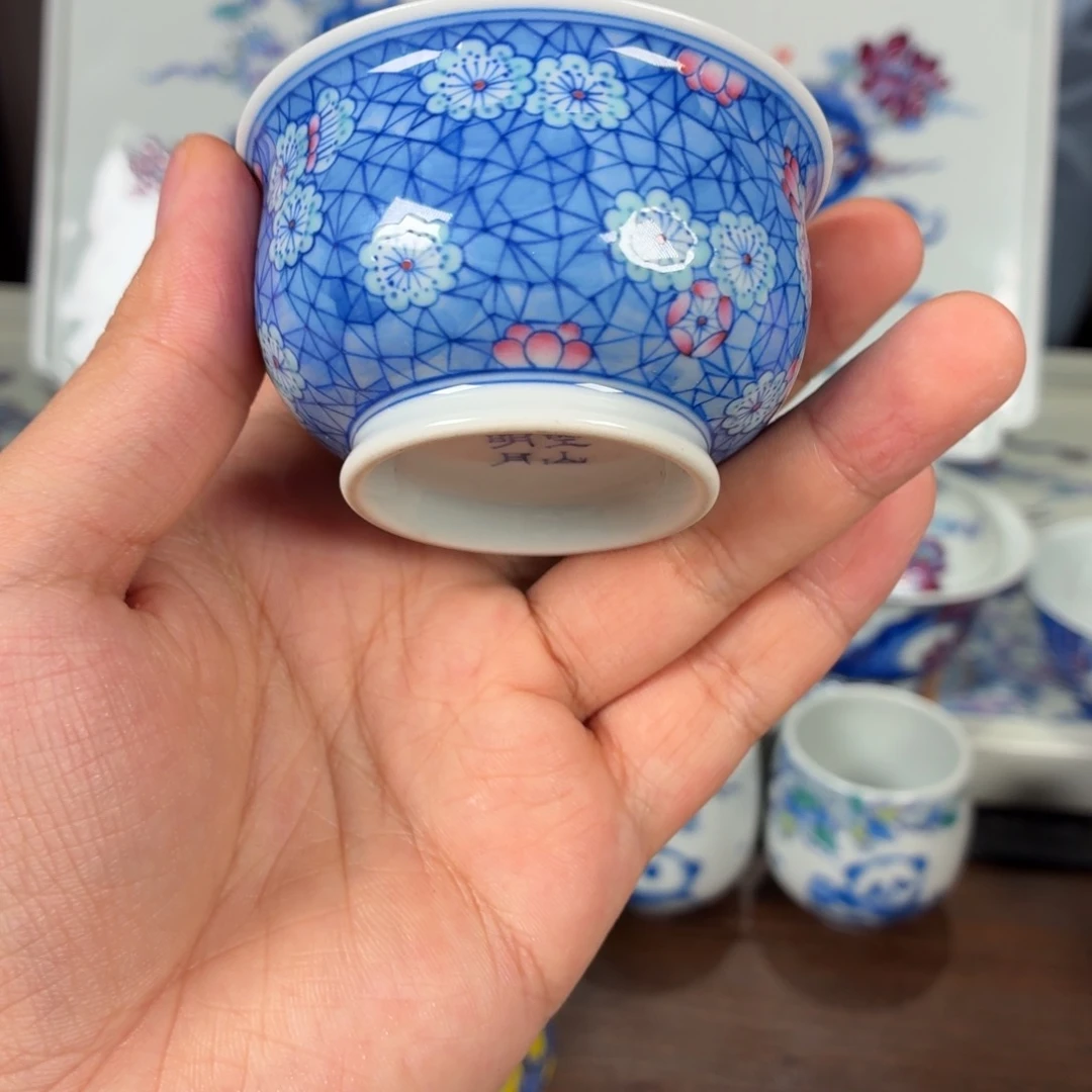 杯子瓷瓷姑娘景德镇陶瓷艺术