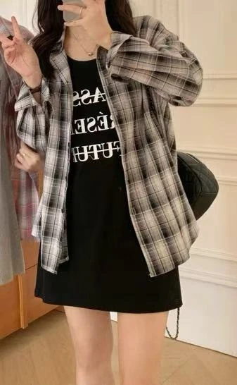 新款休闲连衣裙＋格子衬衫套装818