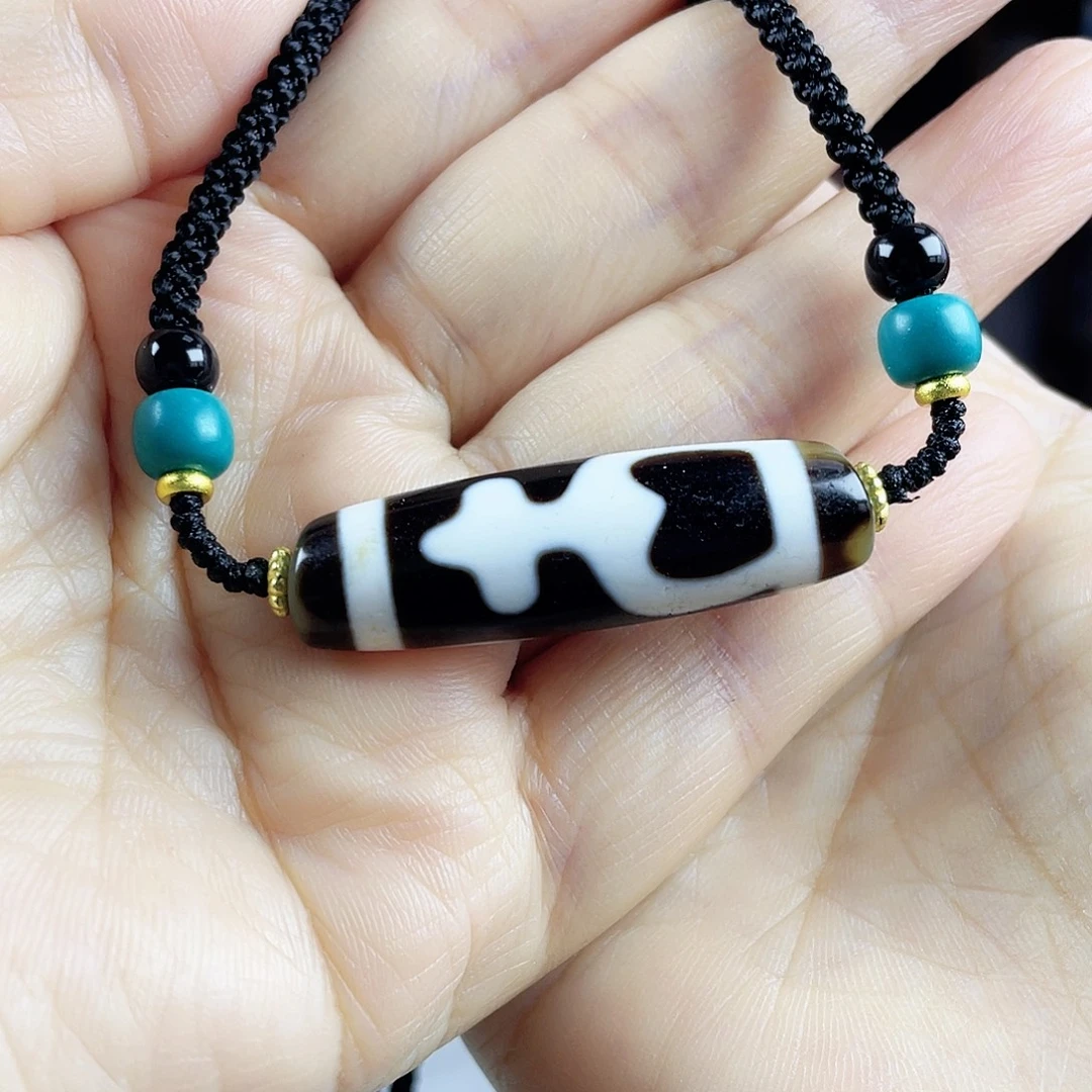 玛瑙/玉髓合金颈饰行运