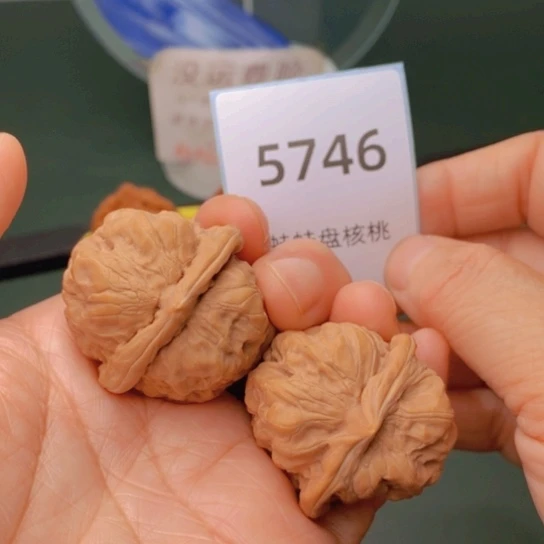 把件文玩核桃34蛤蟆头5746