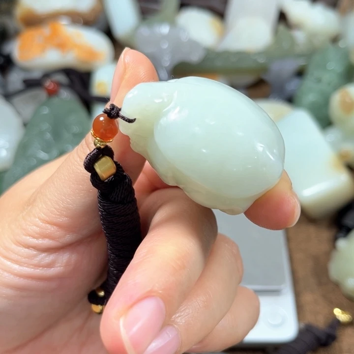 【闪购商品】和田玉未镶嵌颈饰