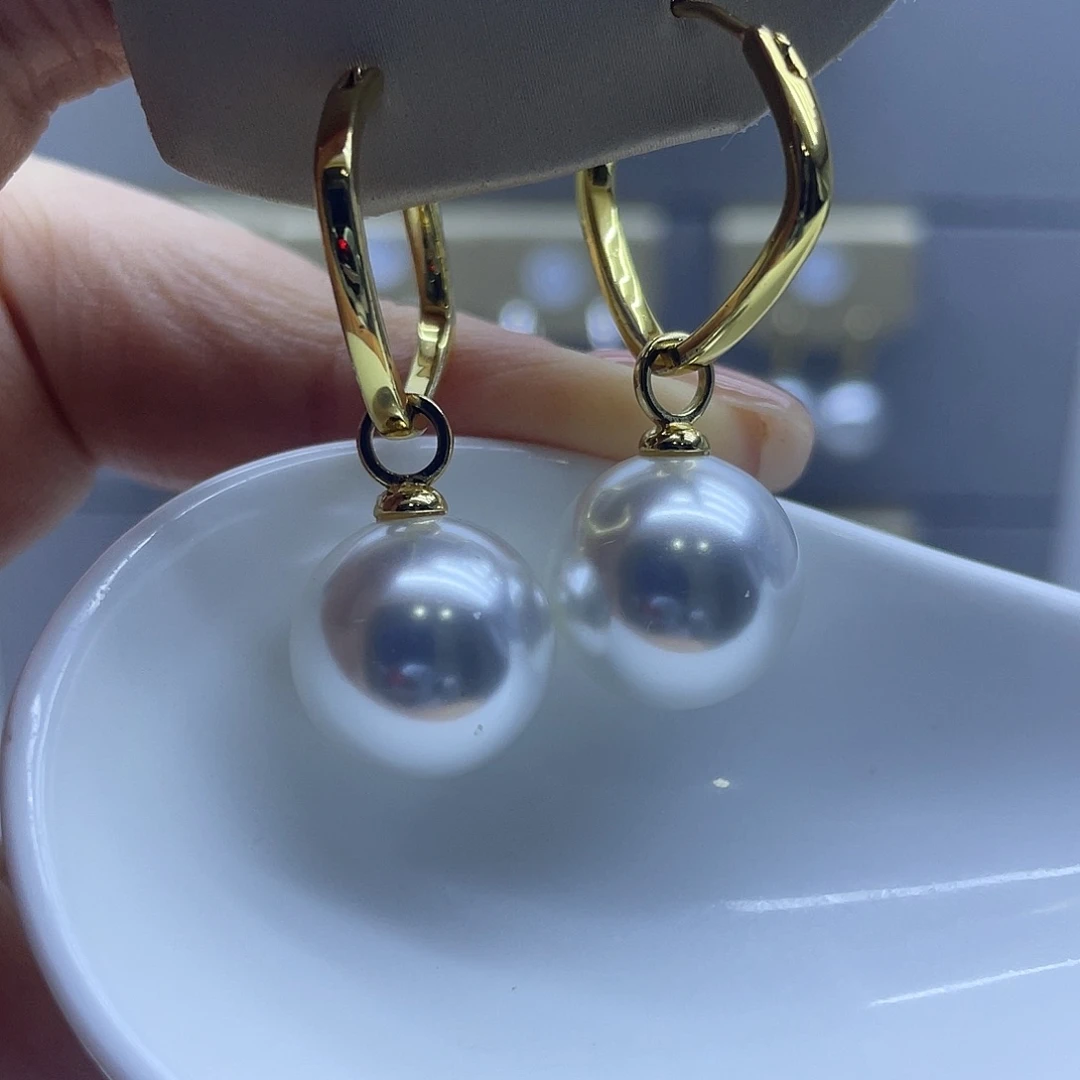 淡水珍珠耳饰未镶嵌
