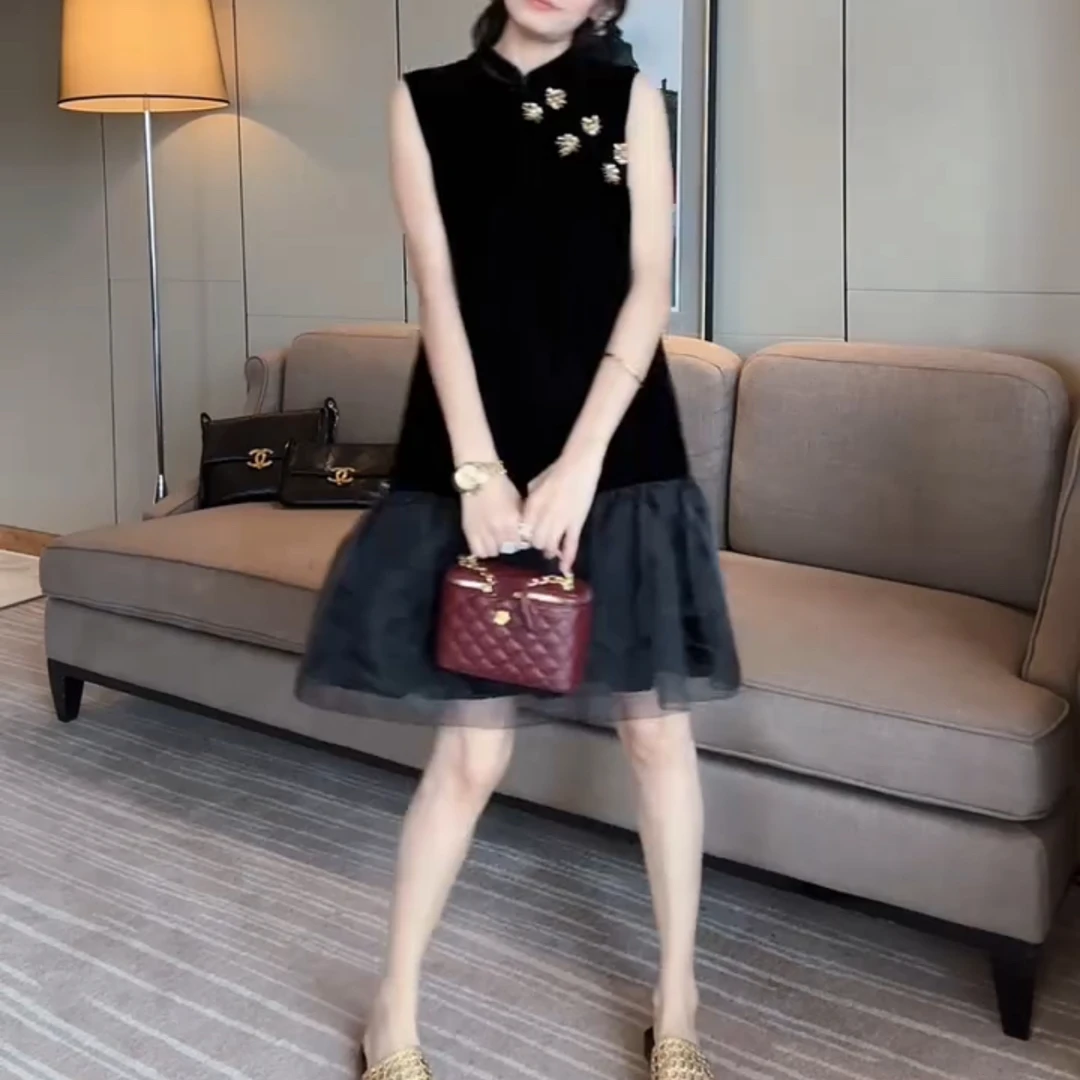 新中式小众高端金属扣立领黑色真丝丝绒连衣裙