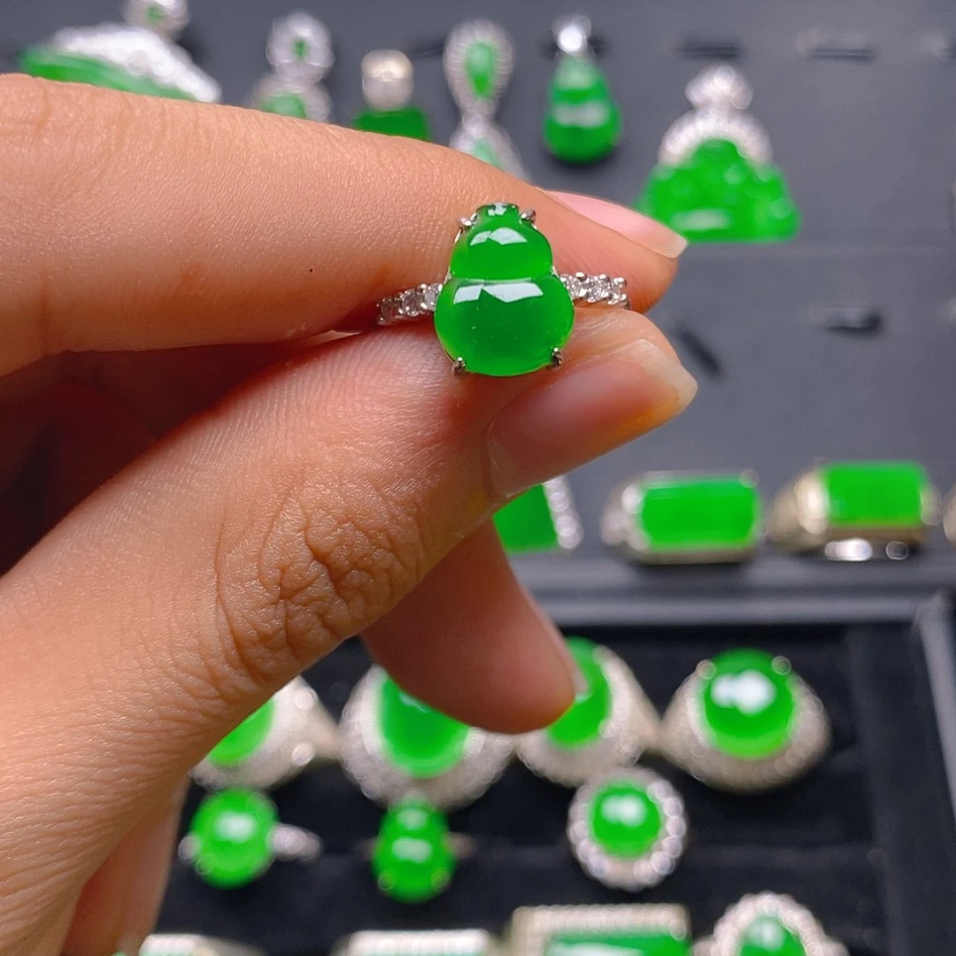 银S925镶嵌戒指翡翠戒指