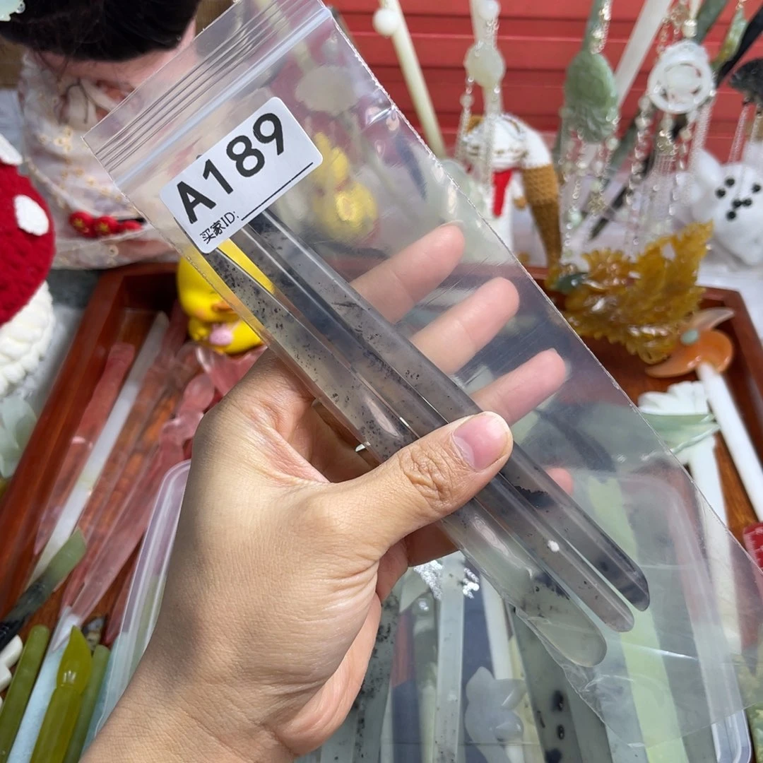 蛇纹石玉发饰未镶嵌听****?