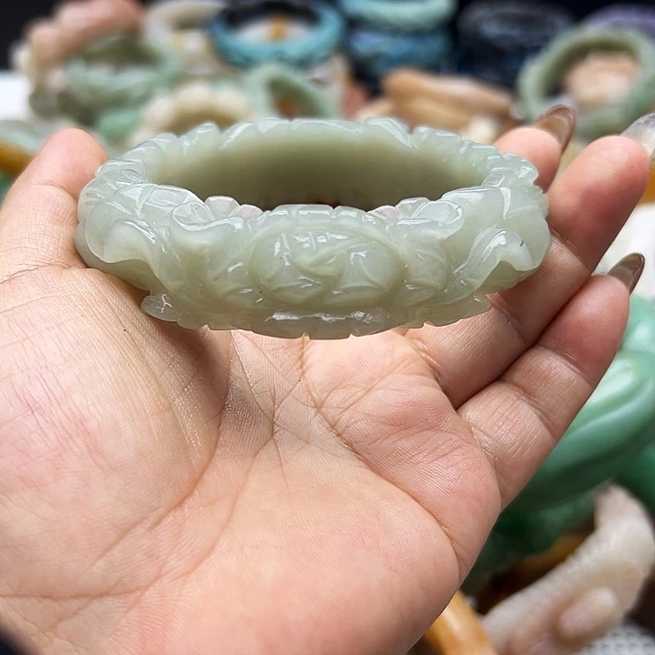 未镶嵌手镯石英岩玉幸***待
