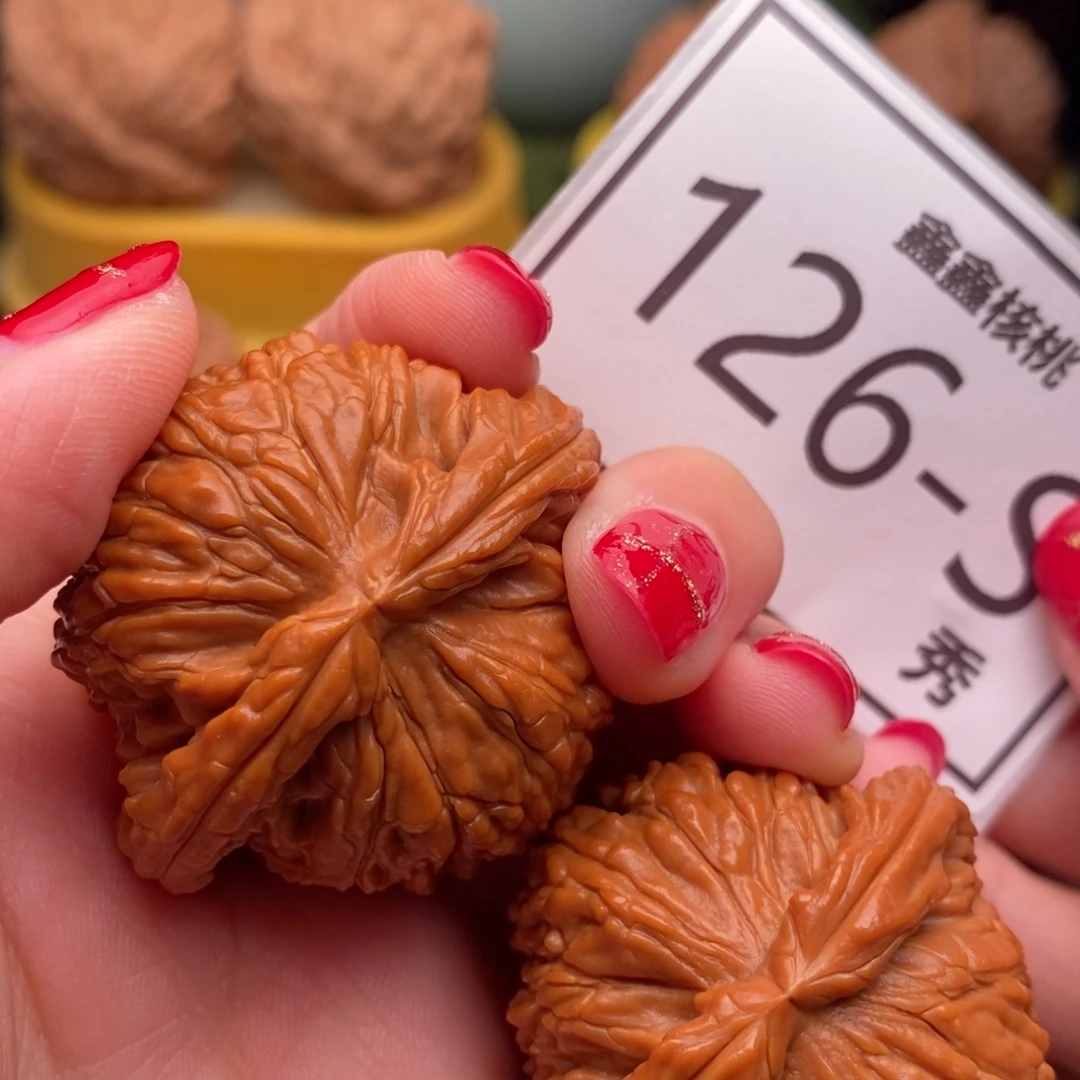 文玩核桃把件白狮42