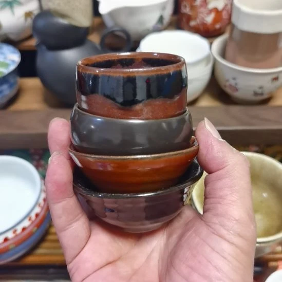 新号开播，持续放漏，中古品默认微瑕，满十八包邮。