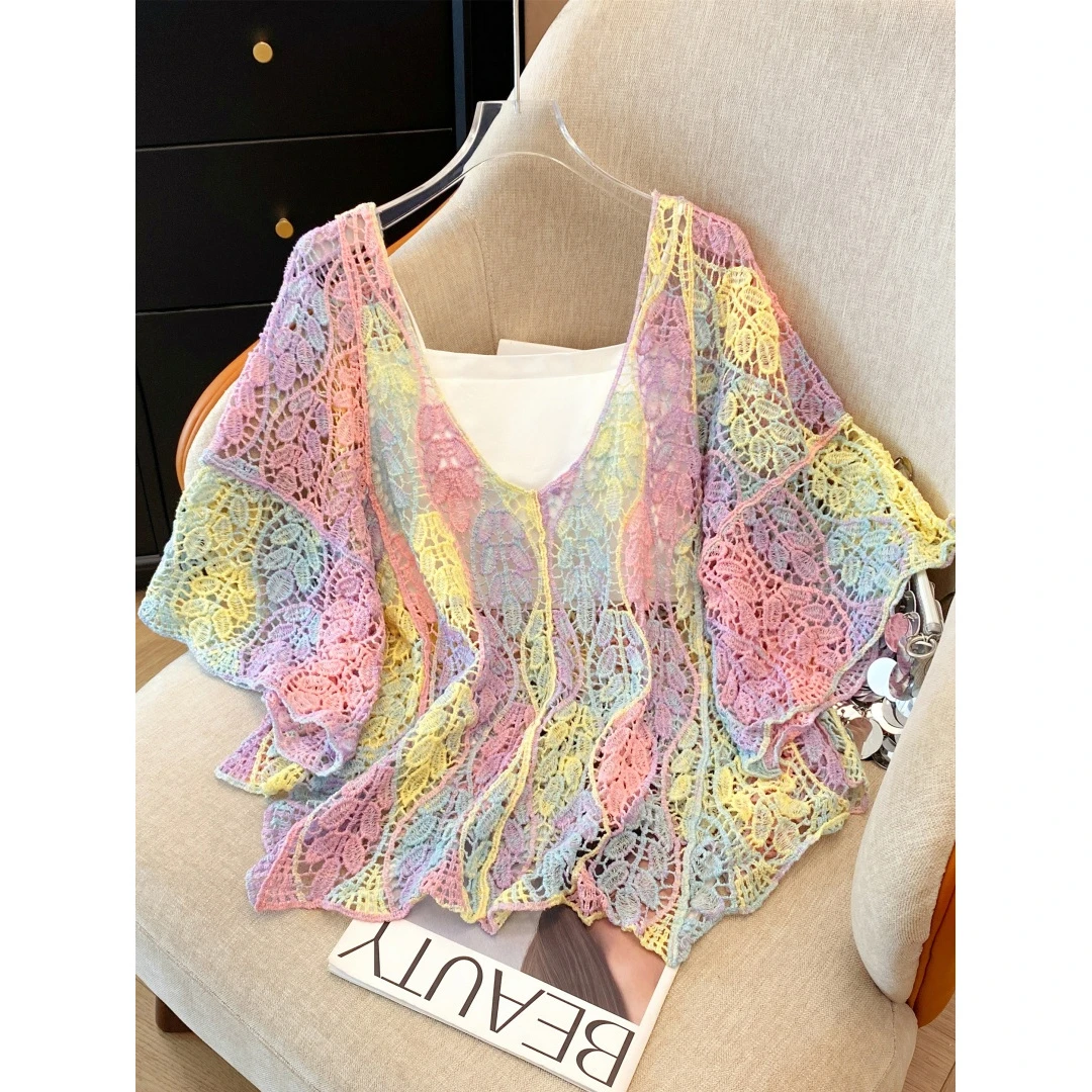 美呆了！巨推荐，蕾丝勾花镂空针织T恤女夏季防晒彩虹渐变空调罩衫