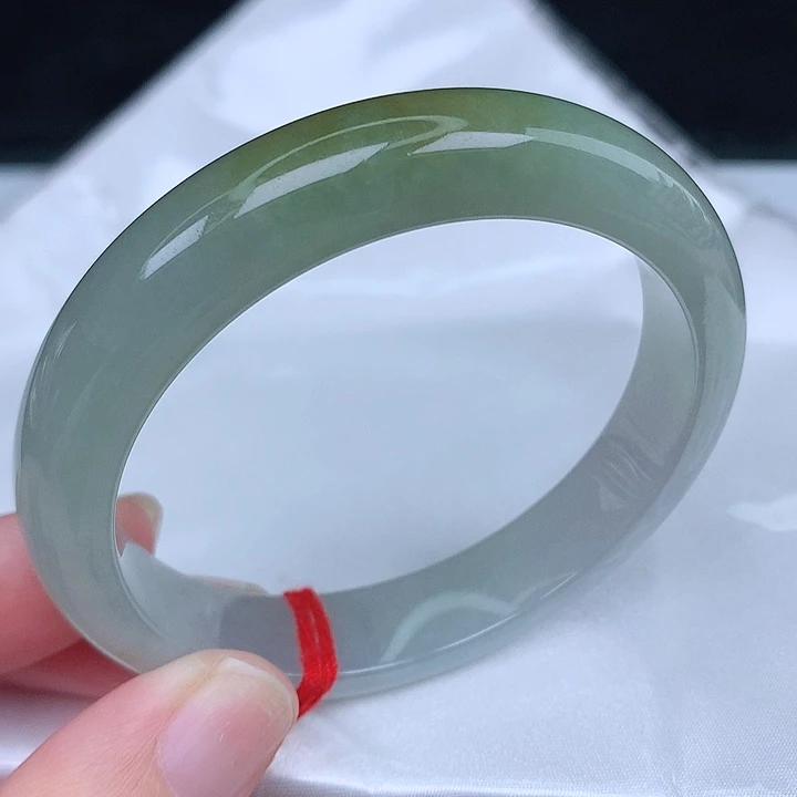 未镶嵌手镯翡翠天然