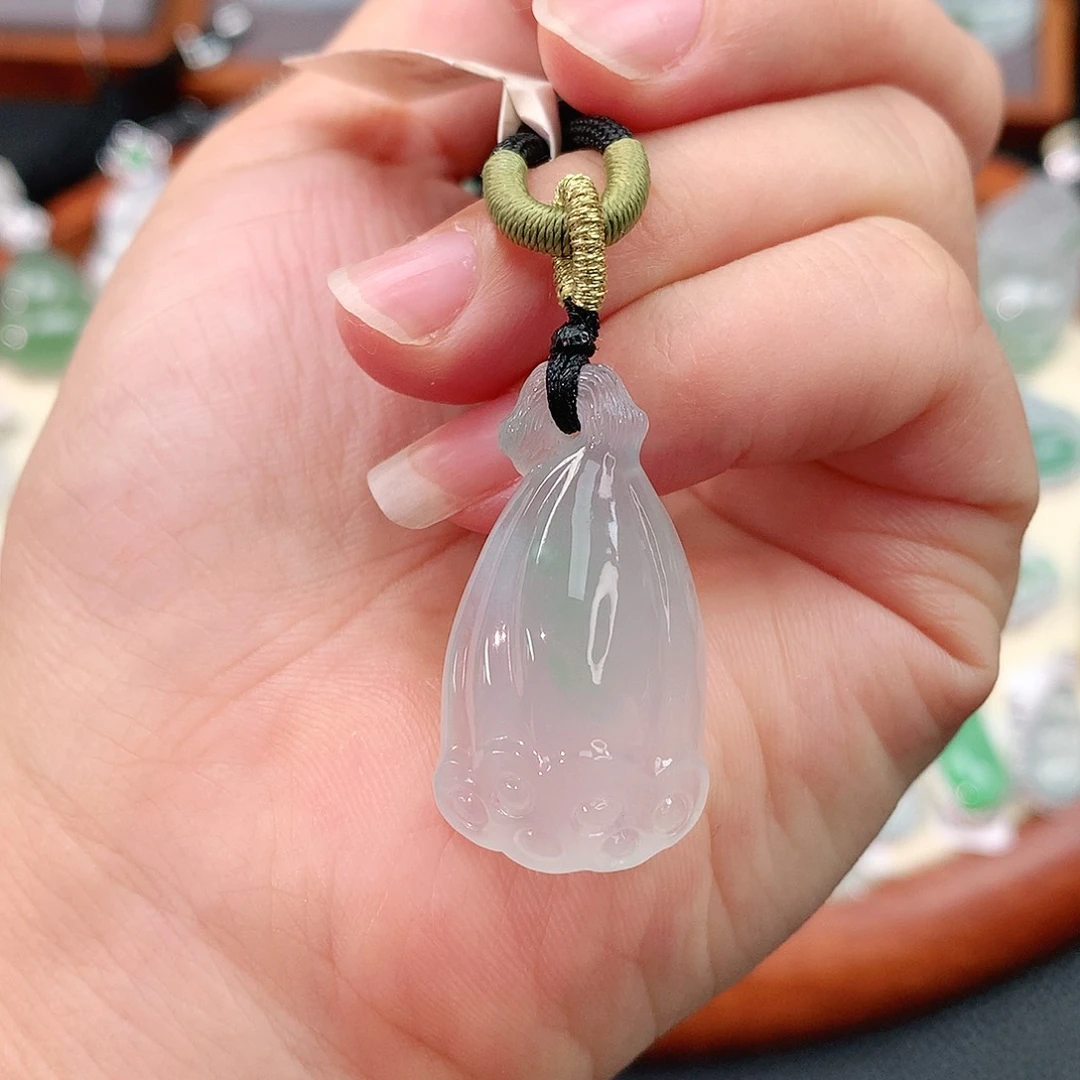 颈饰未镶嵌翡翠莲蓬