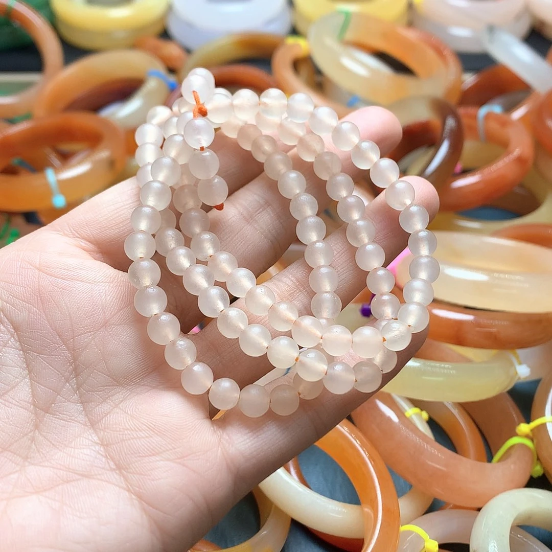 未镶嵌石英质玉（黄龙玉）手镯