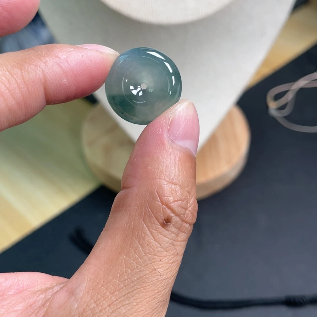 翡翠未镶嵌颈饰19.7-5.9