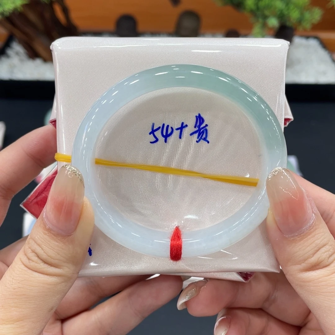 未镶嵌手镯翡翠缅甸天然翡翠手镯