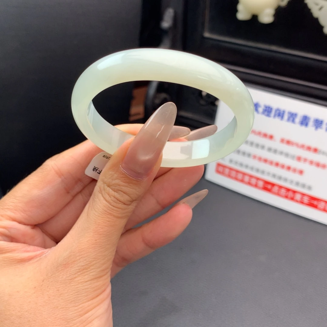 翡翠未镶嵌手镯17