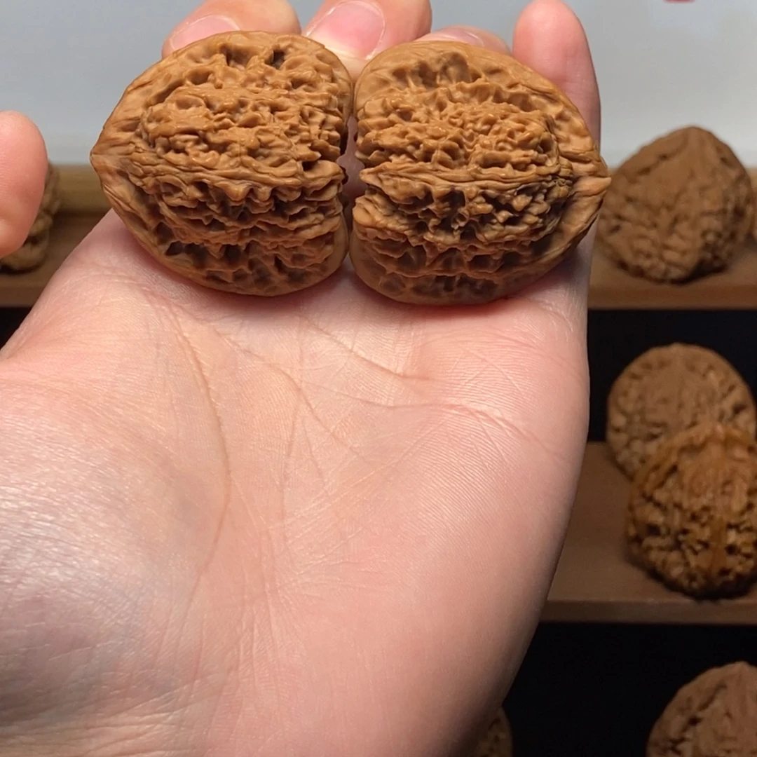 核桃南疆石40尺全品三角