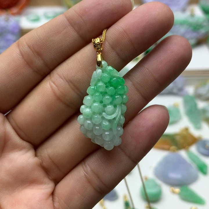 颈饰未镶嵌翡翠翡翠