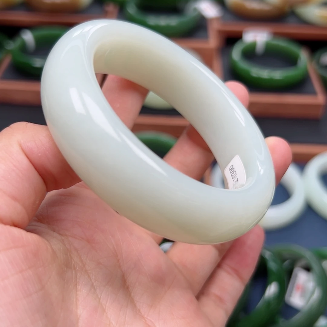 未镶嵌手镯和田玉5859