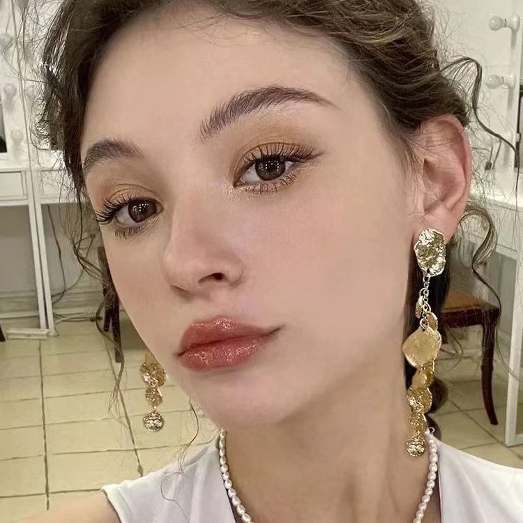 金色褶皱圆片流苏耳环女欧美气质方圆脸金属长款百搭小众轻奢耳饰