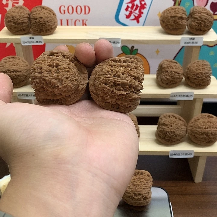 人****吊坠文玩核桃全品