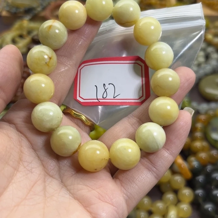 未镶嵌蛇纹石玉手链