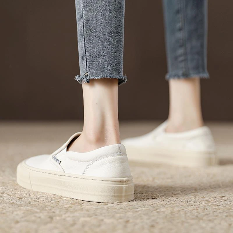 平底软牛皮小白鞋浅口小香风单鞋女2025新款女鞋春季乐福鞋一脚蹬