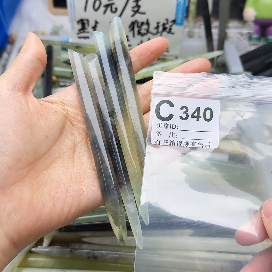 蛇纹石玉发饰合金琴**俗