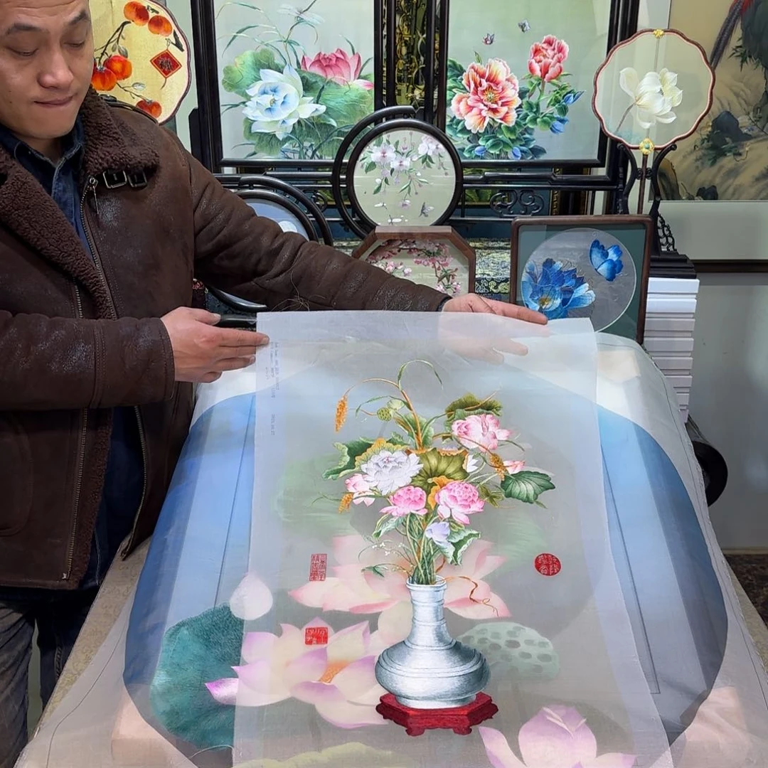 刺绣刺绣工艺精湛