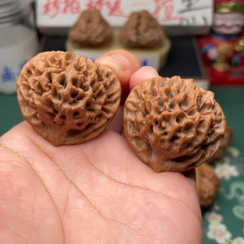 【闪购商品】把件文玩核桃37.5秦闷