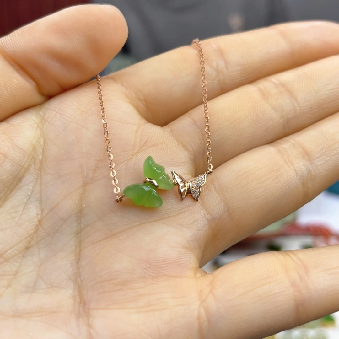 和田玉颈饰18K金镶嵌高****凉