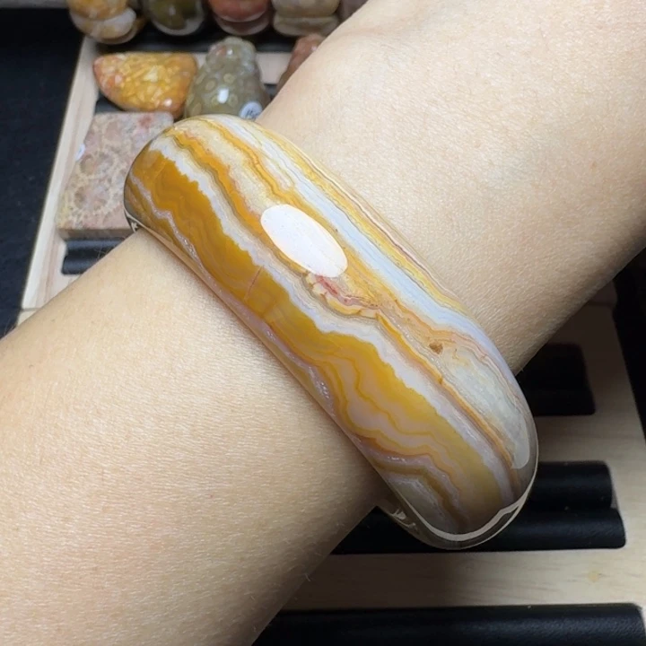 未镶嵌57敦煌风 千层玛瑙石英质玉