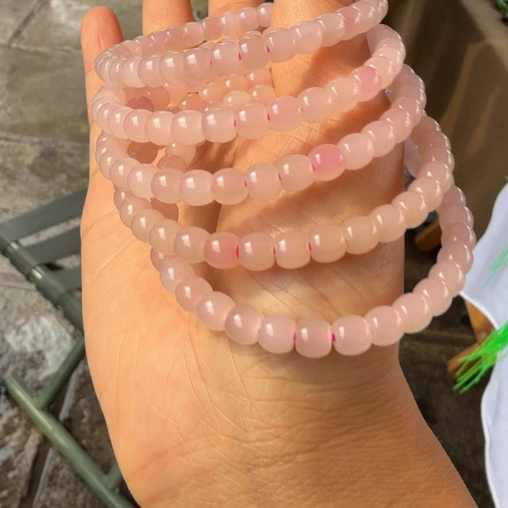 和田玉未镶嵌颈饰多样性，发一件