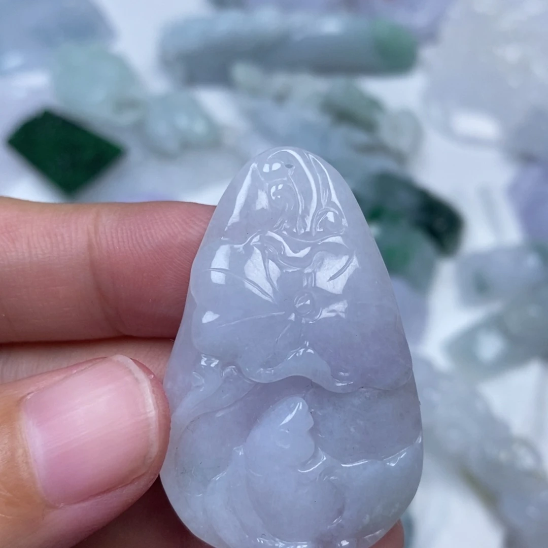翡翠未镶嵌颈饰翡翠