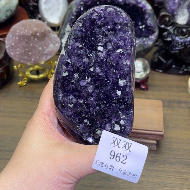 水晶大型摆件（非配饰）未镶嵌