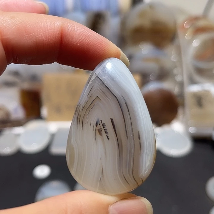 玛瑙/玉髓未镶嵌颈饰